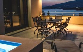 Villas On The Rock Afissos
